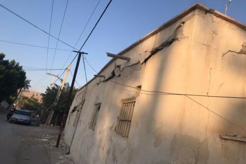 چرخش سازه ها در اصفهان به سبب فرونشست زمین
